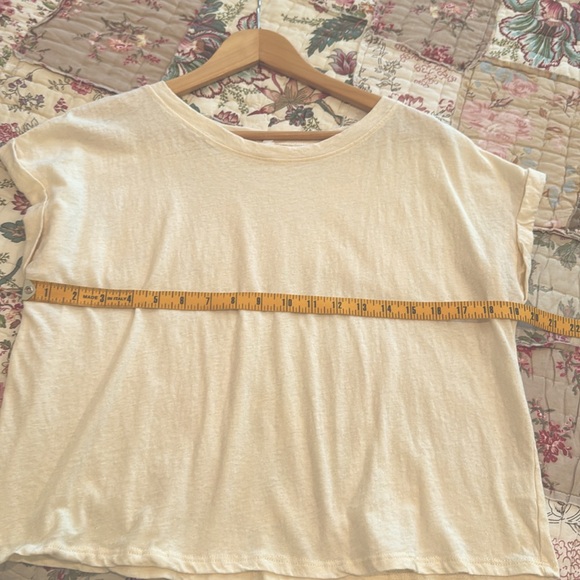 Casual Cream Women's Top - Picture 4 of 5
